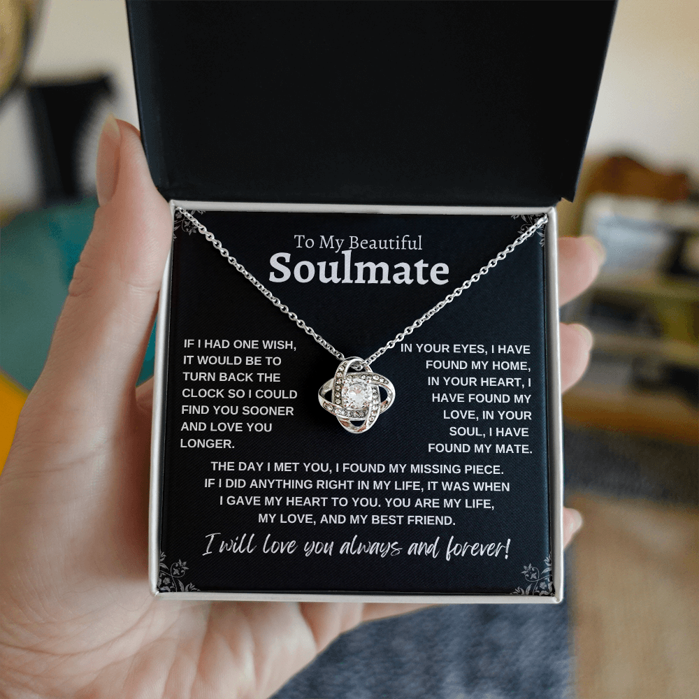 To My Beautiful Soulmate | Love Knot Necklace